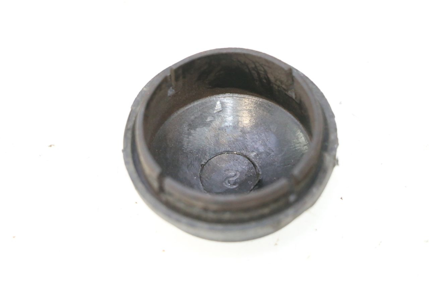photo de TAPA DE RUEDA PIAGGIO ZIP 2T 50 (2009 - 2019) - Detalle de la pieza