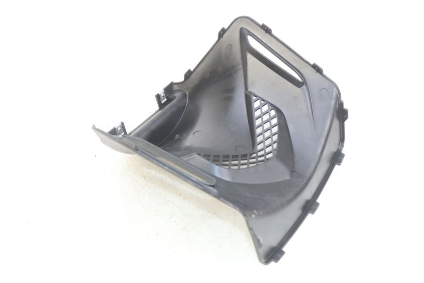 photo de TAPA BAJO EL ASIENTO KYMCO AGILITY 16+ 4T 50 (2018 - 2023) - Zoom estado de uso