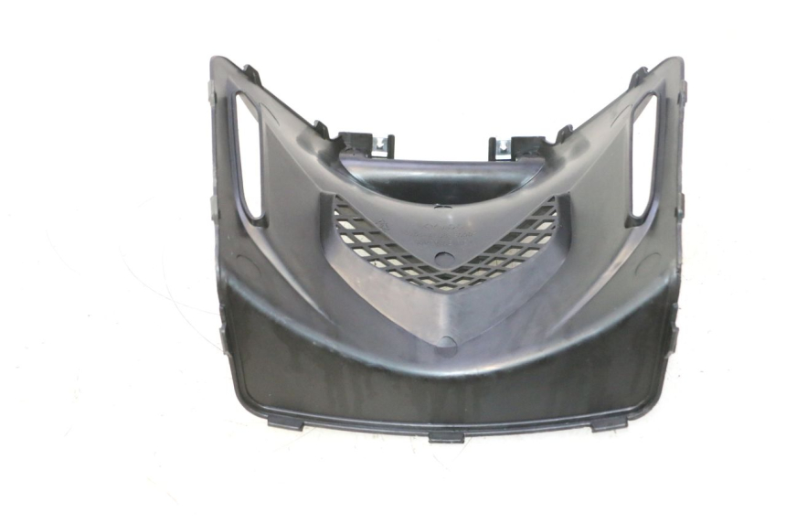 photo de TAPA BAJO EL ASIENTO KYMCO AGILITY 16+ 4T 50 (2018 - 2023) - Primer plano técnico