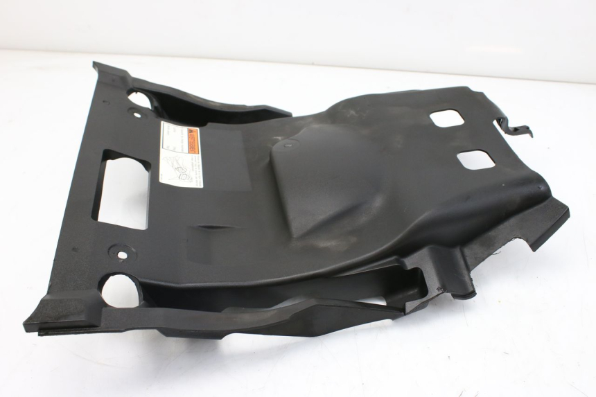 photo de TAPA BAJO EL ASIENTO SUZUKI AN BURGMAN 400 (2006 - 2010) - Zoom estado de uso