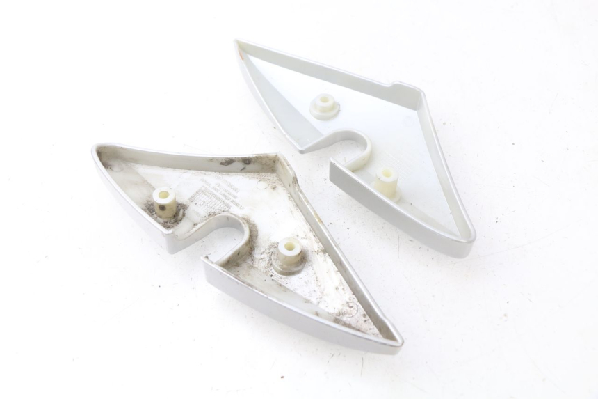 photo de TAPA BAJO ASIENTO HYOSUNG AQUILA GV 125 (2009 - 2016) - Zoom estado de uso