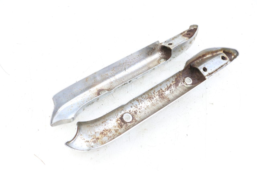 photo de TAPA BAJO ASIENTO HYOSUNG GV AQUILA 125 (2000 - 2009) - Zoom estado de uso