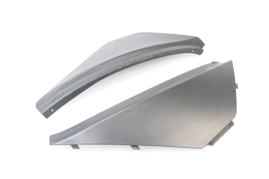 photo de TAPA BAJO ASIENTO APRILIA ATLANTIC 125 (2003 - 2009) - Zoom estado de uso