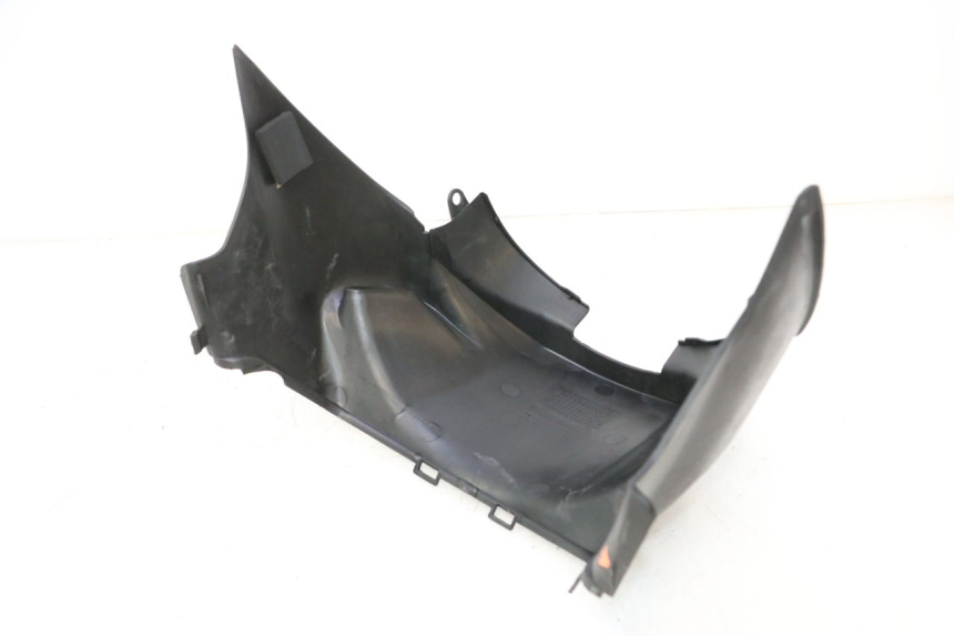 photo de TAPA BAJO ASIENTO MBK BOOSTER ROCKET 50 (2004 - 2016) - Zoom estado de uso