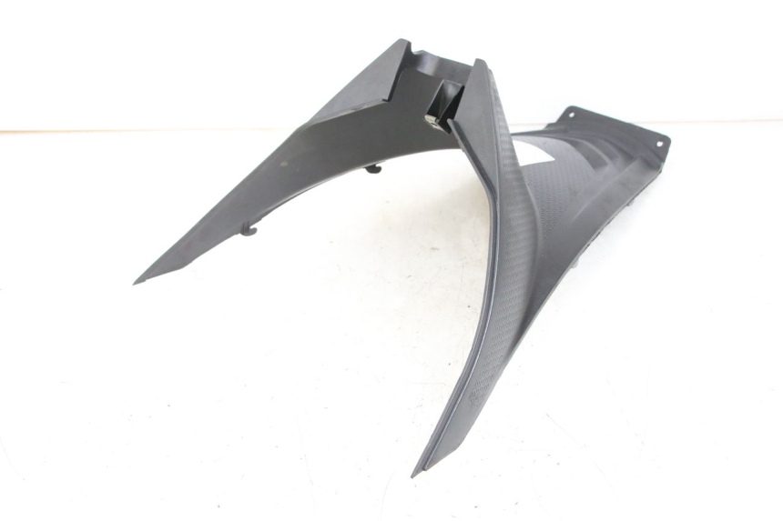 photo de TAPA DEBAJO DEL ASIENTO TNT MOTOR BOSTON 4T 50 (2018 - 2025) - Zoom estado de uso