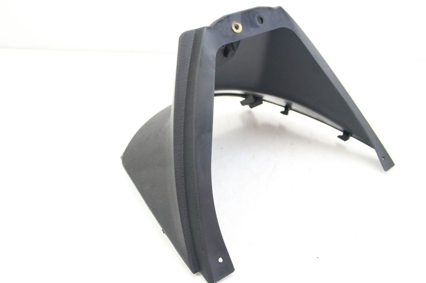 photo de TAPA DEBAJO DEL ASIENTO DERBI BOULEVARD 50 (2009 - 2006) - Marcados y referencias originales