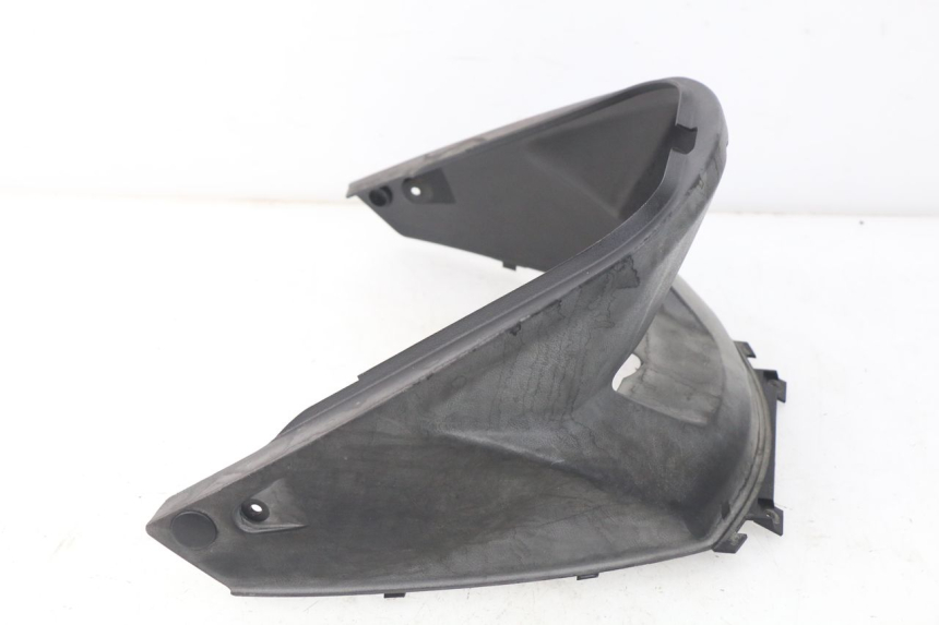 photo de TAPA DEBAJO DEL ASIENTO YAMAHA BW'S BWS 125 (2010 - 2013) - Zoom estado de uso