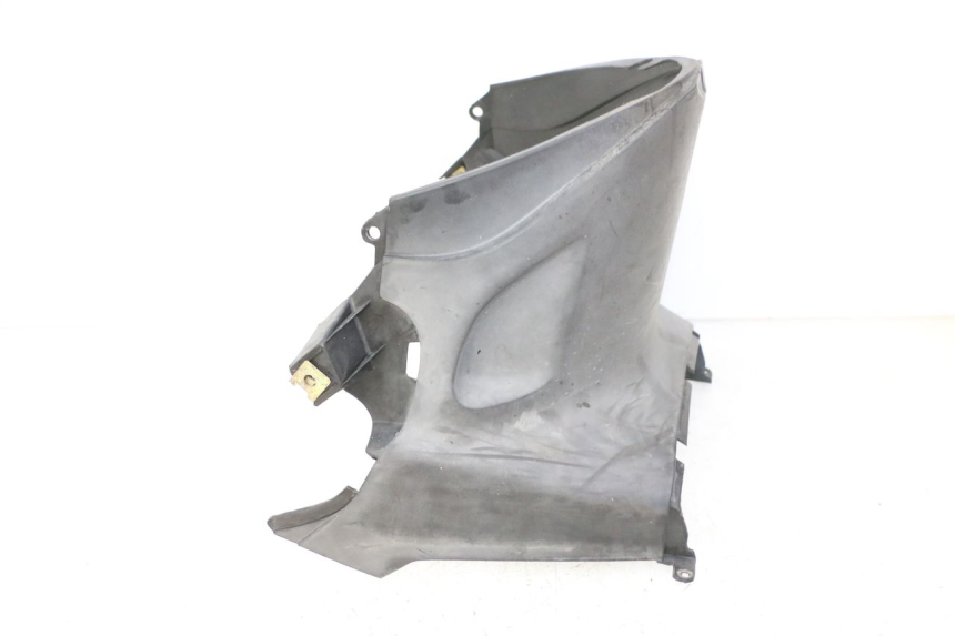 photo de TAPA BAJO ASIENTO YAMAHA BW'S 100 (1999 - 2002) - Primer plano técnico