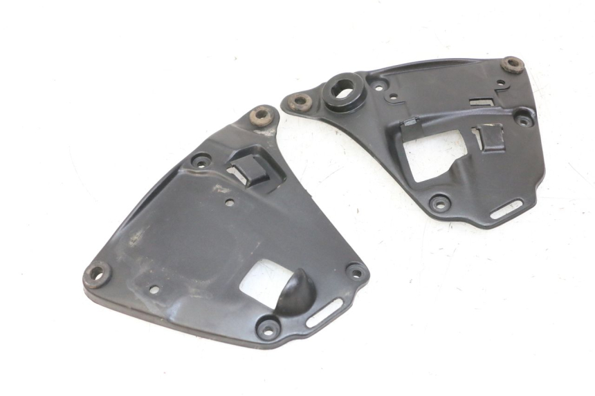 photo de TAPA BAJO ASIENTO APRILIA CLASSIC 125 (1995 - 2001) - Zoom estado de uso