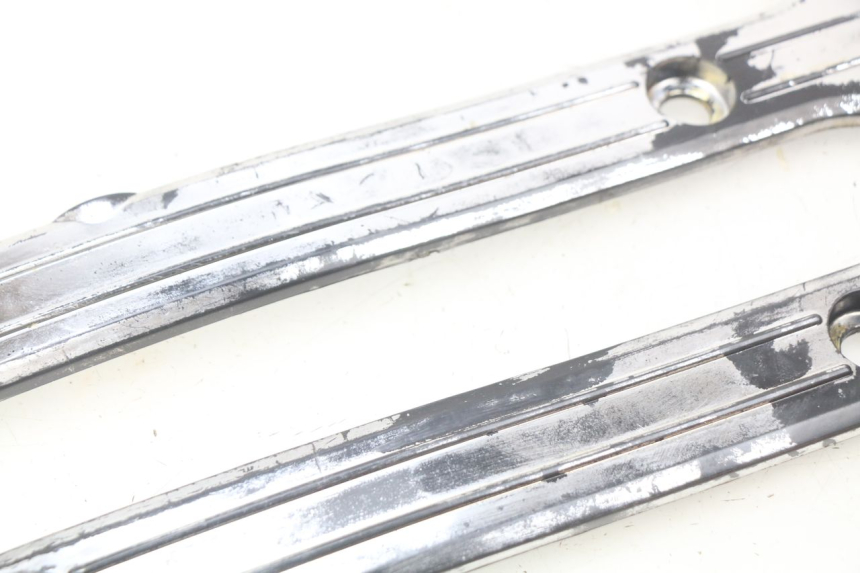 photo de TAPA BAJO EL ASIENTO POCKET BIKE COURSE 50 - Otra perspectiva