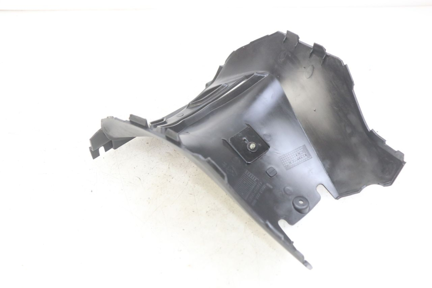 photo de TAPA BAJO EL ASIENTO SYM CROX 4T 50 (2016 - 2023) - Detalle de la pieza