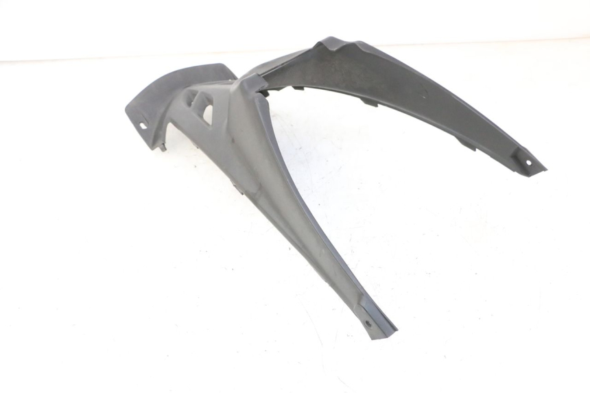 photo de TAPA DEBAJO DEL ASIENTO YAMAHA CYGNUS X INJECTION 125 (2007 - 2013) - Zoom estado de uso