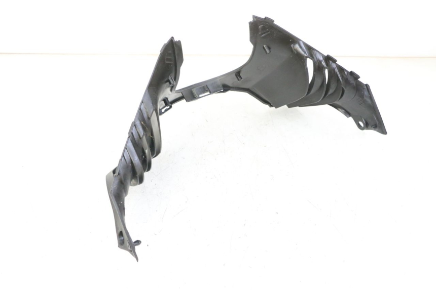 photo de TAPA BAJO ASIENTO DAELIM BESBI 125 (2007 - 2008) - Zoom estado de uso