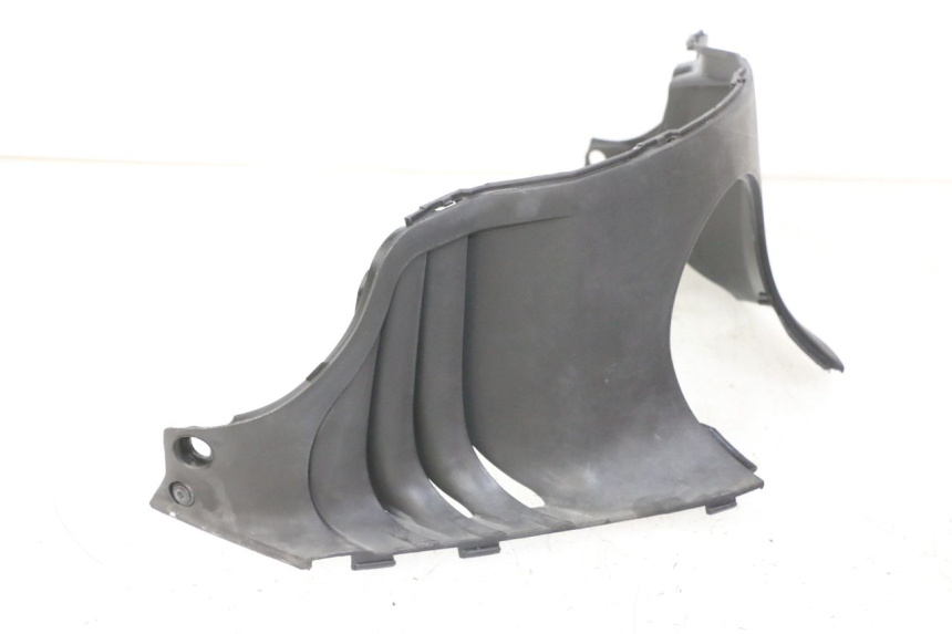 photo de TAPA BAJO ASIENTO DAELIM BESBI 125 (2007 - 2008) - Detalles de los puntos de fijación