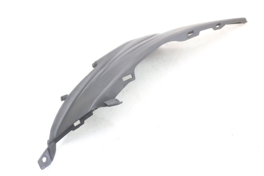 photo de TAPA BAJO ASIENTO DERECHO SUZUKI ADDRESS 110 (2015 - 2020) - Vista general del producto