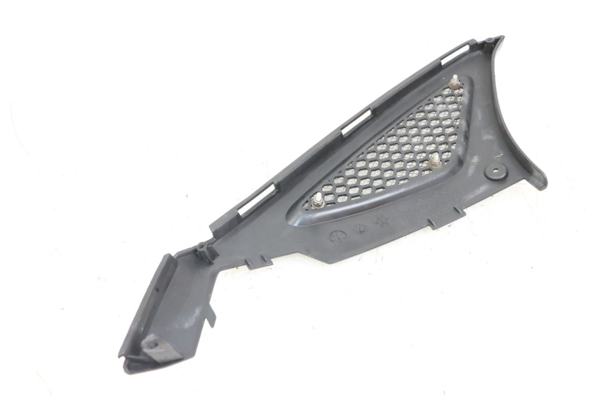 photo de TAPA BAJO EL ASIENTO DERECHO KYMCO AGILITY RS 4T 50 (2009 - 2013) - Zoom estado de uso