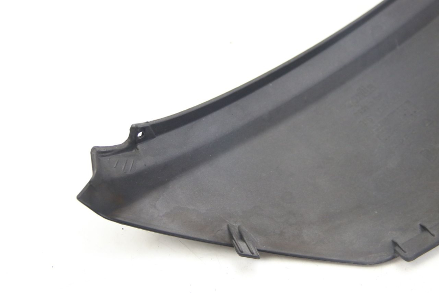 photo de TAPA BAJO EL ASIENTO DERECHO APRILIA ATLANTIC 500 (2002 - 2003) - Vista general del producto