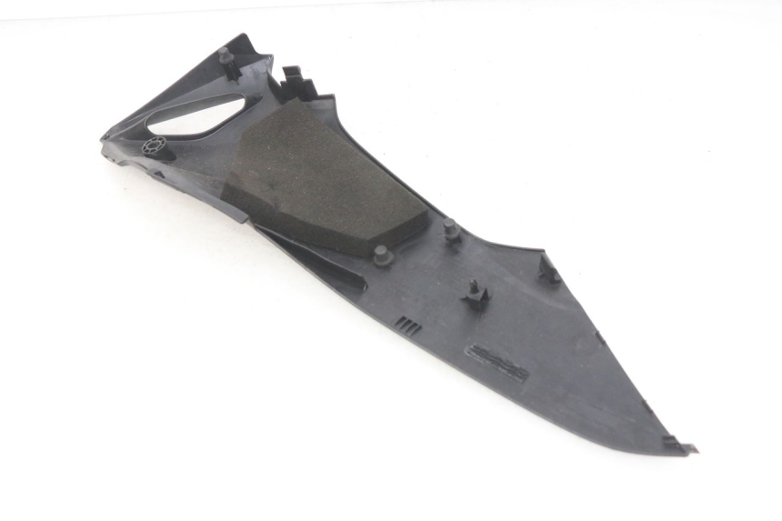 photo de TAPA BAJO ASIENTO DERECHO HONDA CBRF CBR-F PC41 600 (2011 - 2013) - Zoom estado de uso