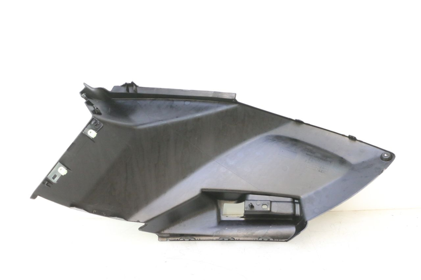 photo de TAPA BAJO ASIENTO DERECHO PEUGEOT CITYSTAR 2T 50 (2018 - 2021) - Zoom estado de uso