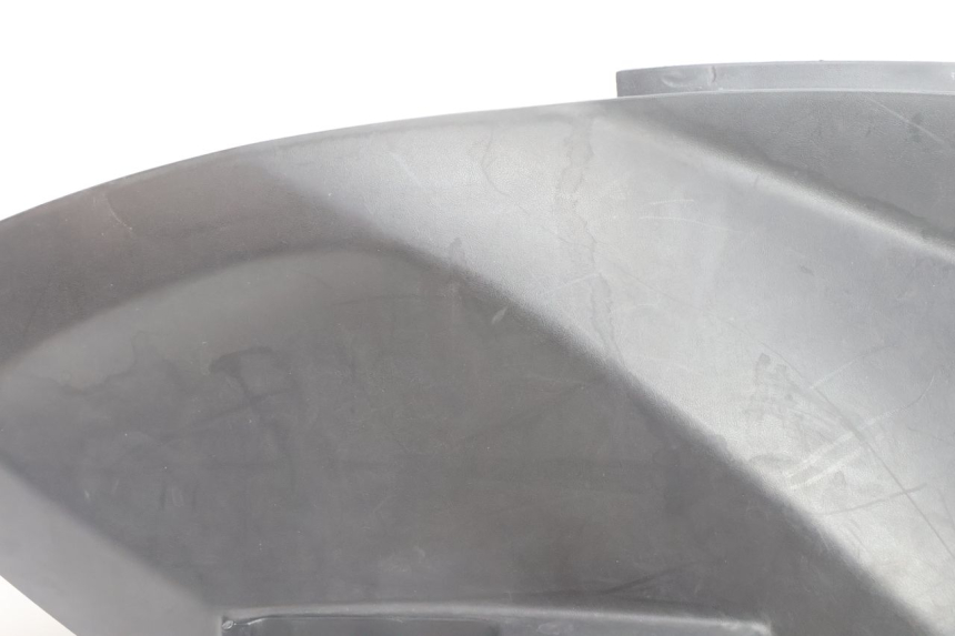 photo de TAPA BAJO ASIENTO DERECHO PEUGEOT CITYSTAR 2T 50 (2018 - 2021) - Detalle de la pieza