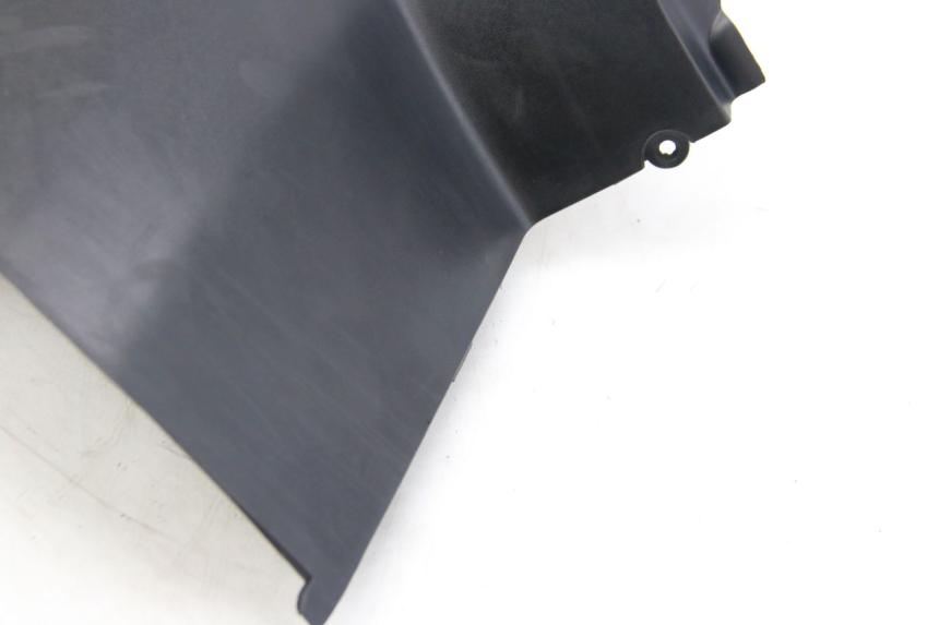 photo de TAPA BAJO EL ASIENTO DERECHO PEUGEOT CITYSTAR 125 (2011 - 2017) - Detalle de la pieza