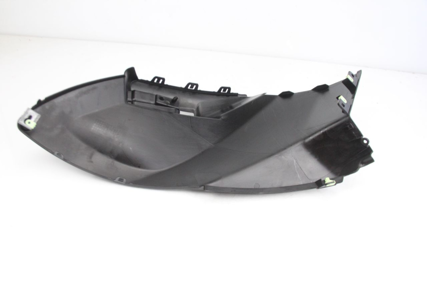 photo de TAPA BAJO EL ASIENTO DERECHO PEUGEOT CITYSTAR 50 (2013 - 2017) - Otra perspectiva