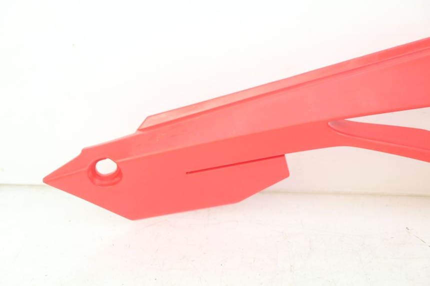 photo de TAPA BAJO EL ASIENTO DERECHO. HONDA CRF CR-F RX 450 (2017 - 2021) - Detalles de los puntos de fijación