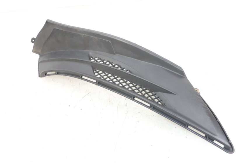 photo de TAPA BAJO EL ASIENTO DERECHO KYMCO DINK 4T 50 (2007 - 2018) - Vista general del producto