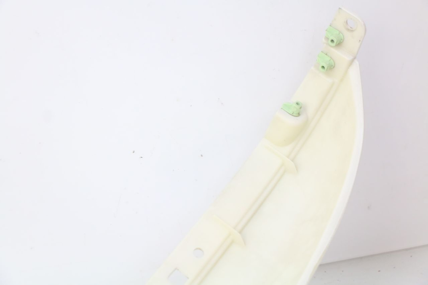 photo de TAPA BAJO EL ASIENTO DERECHO PEUGEOT DJANGO 2T 50 (2014 - 2019) - Primer plano técnico