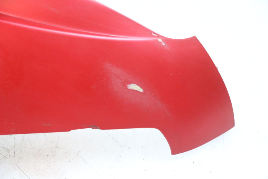 photo de TAPA BAJO ASIENTO DERECHO PEUGEOT DJANGO 4T 50 (2014 - 2019) - Características distintivas