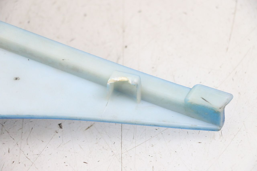 photo de TAPA BAJO ASIENTO DERECHO EBROH BRAVO GLE 1 (2020 - 2024) - Zoom estado de uso