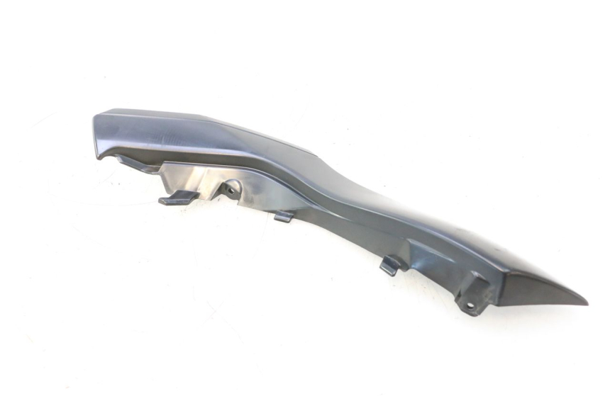 photo de CUBIERTA INFERIOR DERECHA DEL ASIENTO KAWASAKI ER-6 ER6 F ABS 650 (2012 - 2016) - Detalles de los puntos de fijación