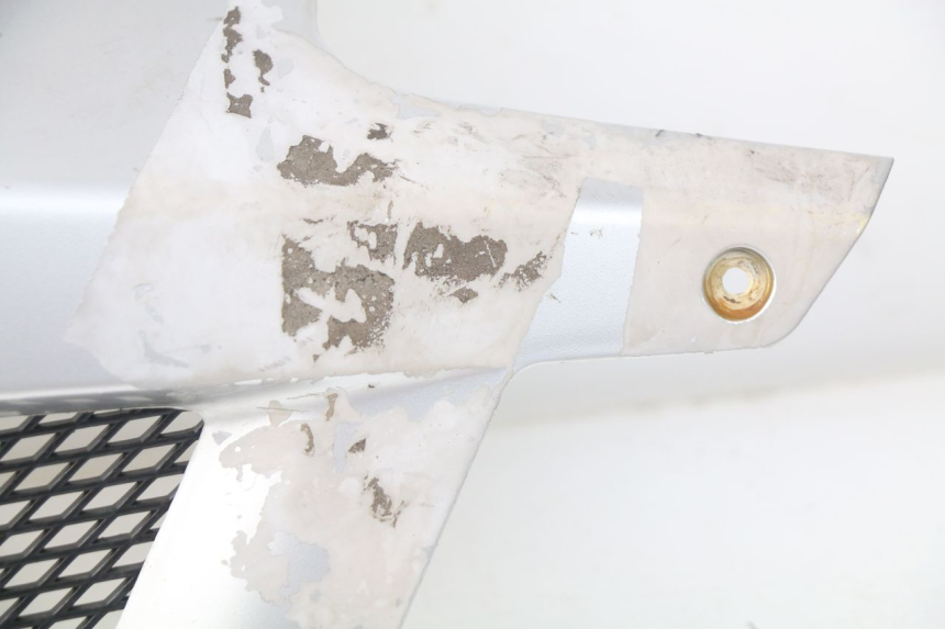 photo de TAPA BAJO ASIENTO DERECHO LINTEX FEVER 2T 50 (2009 - 2022) - Zoom sobre los componentes