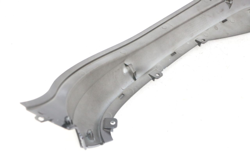 photo de TAPA BAJO ASIENTO DERECHO SYM FIDDLE 3 III 50 (2014 - 2020) - Zoom estado de uso