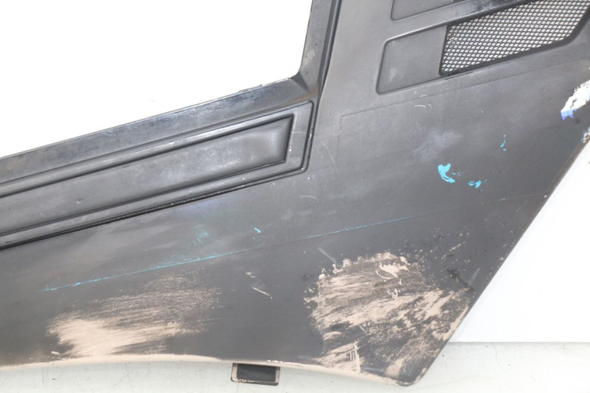 photo de TAPA DEBAJO DEL ASIENTO DERECHO YAMAHA FJ 3CX 1200 (1986 - 1996) - Vista general del producto