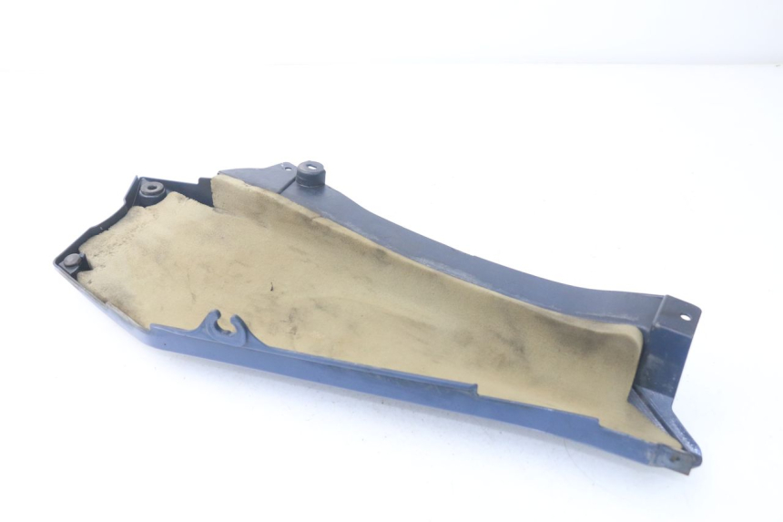 photo de TAPA BAJO ASIENTO DERECHO YAMAHA FJR ABS 1300 (2006 - 2012) - Zoom estado de uso