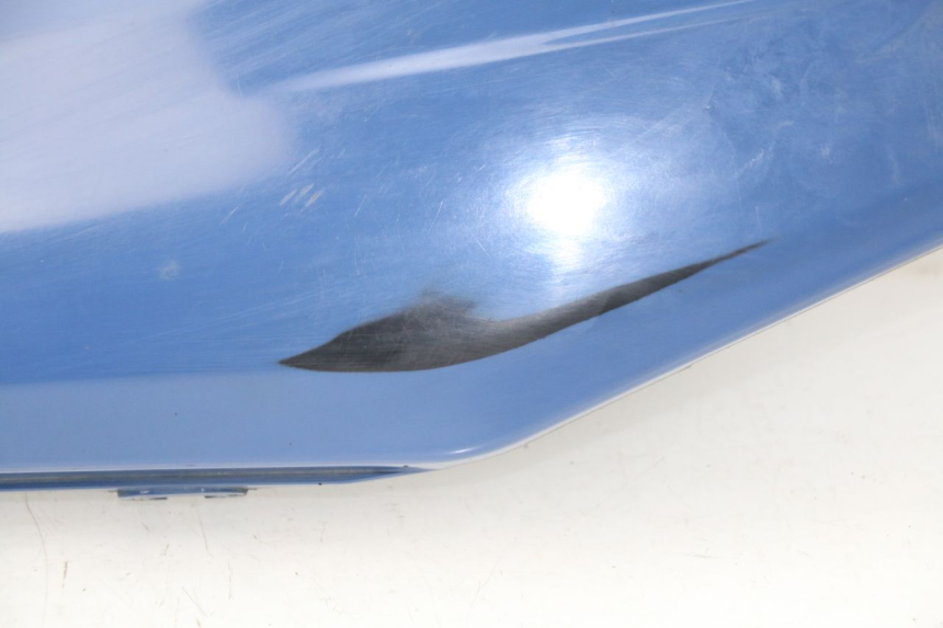 photo de TAPA BAJO ASIENTO DERECHO YAMAHA FJR ABS 1300 (2006 - 2012) - Estado de la superficie y material