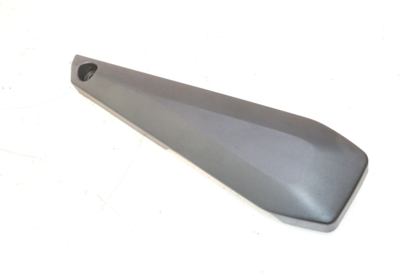 photo de TAPA BAJO ASIENTO DERECHO YAMAHA FZ8 800 (2010 - 2016) - Vista principal