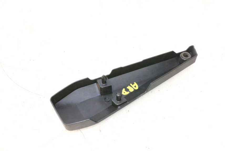 photo de TAPA BAJO ASIENTO DERECHO YAMAHA FZ8 800 (2010 - 2016) - Otra perspectiva