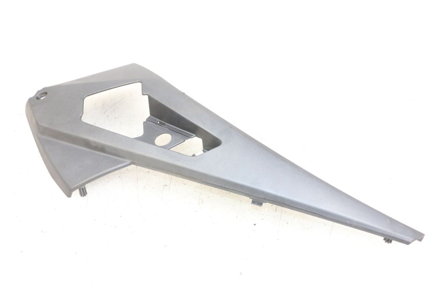 photo de TAPA BAJO ASIENTO DERECHO PEUGEOT GEOPOLIS RS 125 (2007 - 2009) - Vista principal