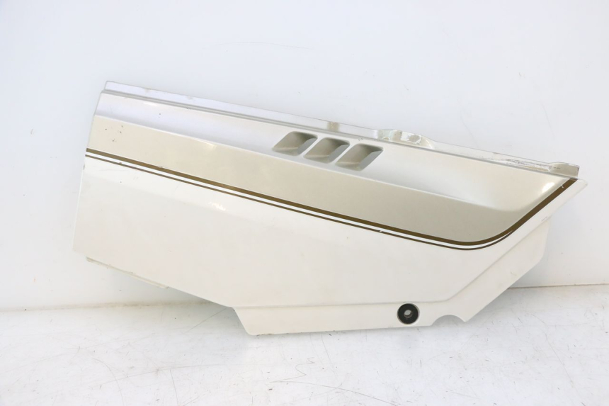 photo de TAPA BAJO ASIENTO DERECHO KAWASAKI GPX F ZX750F 750 (1986 - 1990) - Vista principal