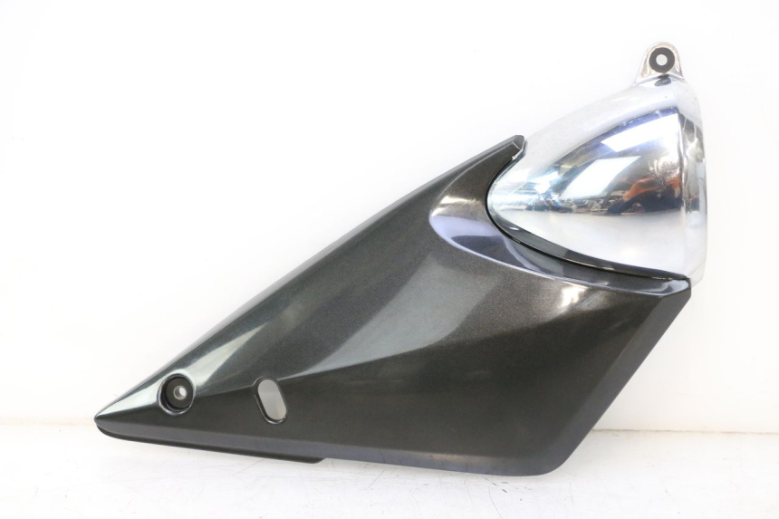 photo de TAPA BAJO ASIENTO DERECHO SUZUKI GSF N BANDIT 1200 (2001 - 2005) - Vista principal