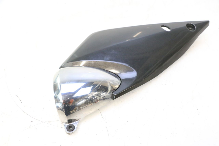 photo de TAPA BAJO ASIENTO DERECHO SUZUKI GSF N BANDIT 1200 (2001 - 2005) - Vista general del producto