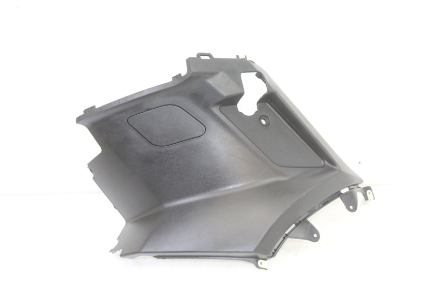 photo de TAPA BAJO EL ASIENTO DERECHO. PEUGEOT KISBEE 2T 50 (2010 - 2017) - Detalle de la pieza