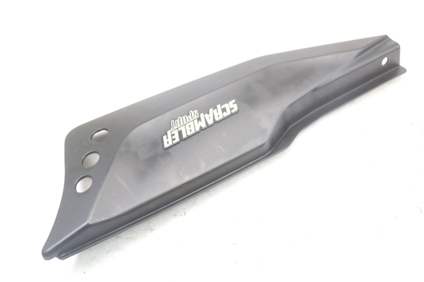 photo de TAPA BAJO ASIENTO DERECHO MASAI SCRAMBLER SPORT 125 (2021 - 2025) - Primer plano técnico