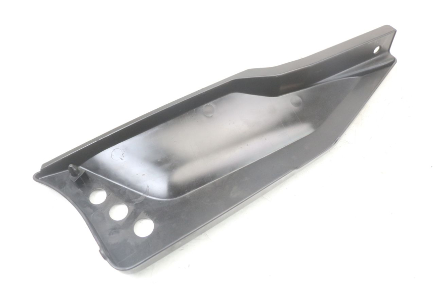 photo de TAPA BAJO ASIENTO DERECHO MASAI SCRAMBLER SPORT 125 (2021 - 2025) - Vista general del producto