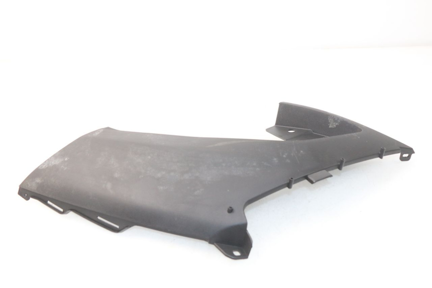 photo de TAPA BAJO ASIENTO DERECHO PEUGEOT METROPOLIS 400 (2017 - 2020) - Vista general del producto