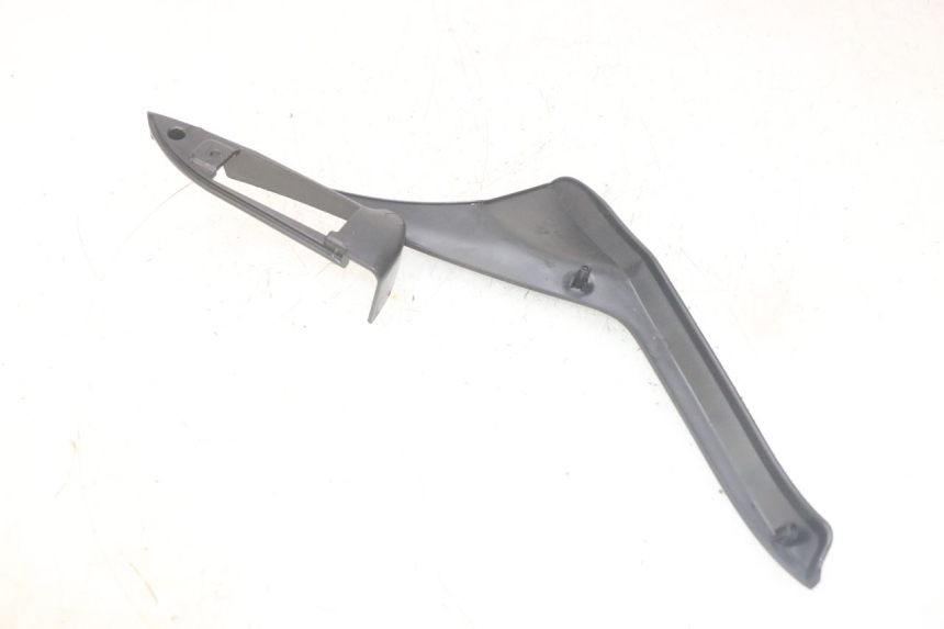 photo de TAPA BAJO ASIENTO DERECHO PIAGGIO MP3 HPE 300 (2019 - 2026) - Otra perspectiva