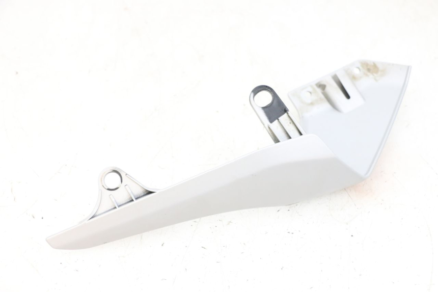 photo de TAPA BAJO ASIENTO DERECHO YAMAHA MT-07 MT07 ABS 700 (2018 - 2020) - Detalle de la pieza