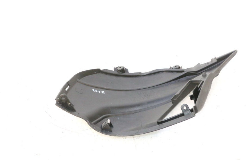 photo de TAPA BAJO EL ASIENTO DERECHO PIAGGIO NEW TYPHOON 50 (2018 - 2021) - Vista general del producto